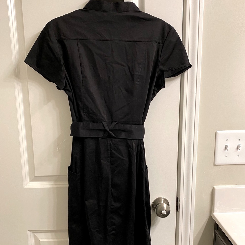 H&M black dress. - Picture 4 of 10